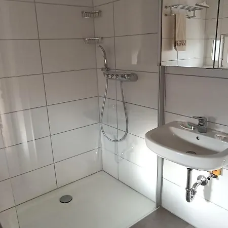 Omas Hausle