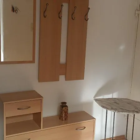 Omas Hausle Tatil Evi
