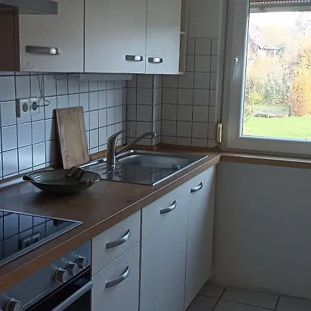 Omas Hausle *